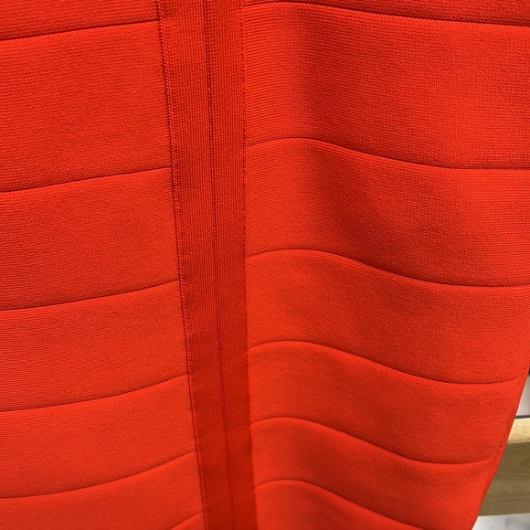 NWT,Bebe Classic Bandage V-Neck Midi Dress,cherry - Picture 9 of 17